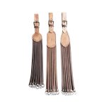COLGADOR PARA PLUMA